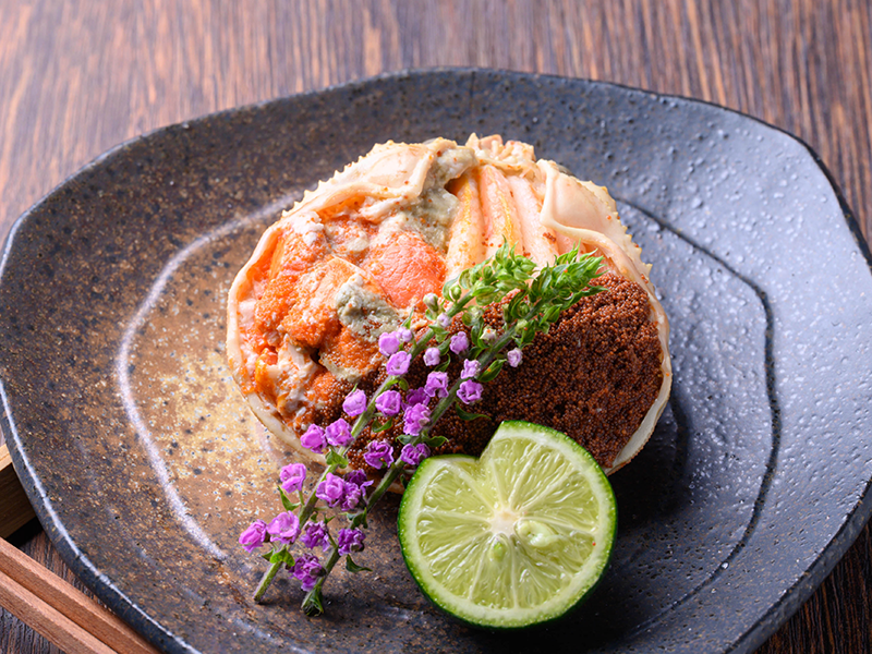 セイコガニ（香箱ガニ）の甲羅盛り 蟹の宝船